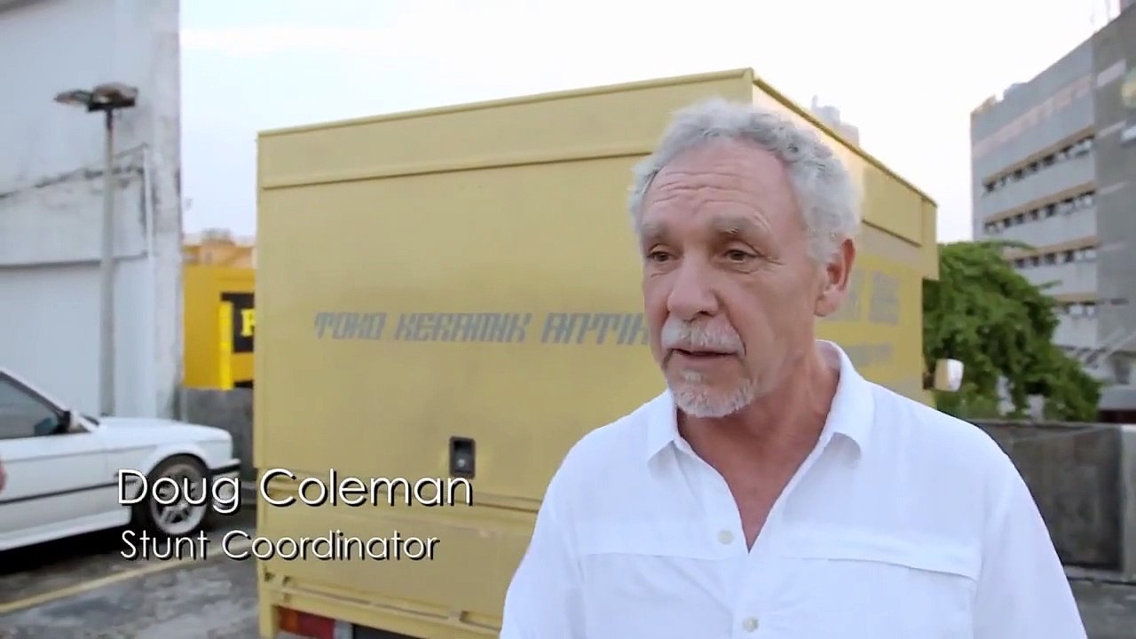 Hacker - Featurette (8) VO
