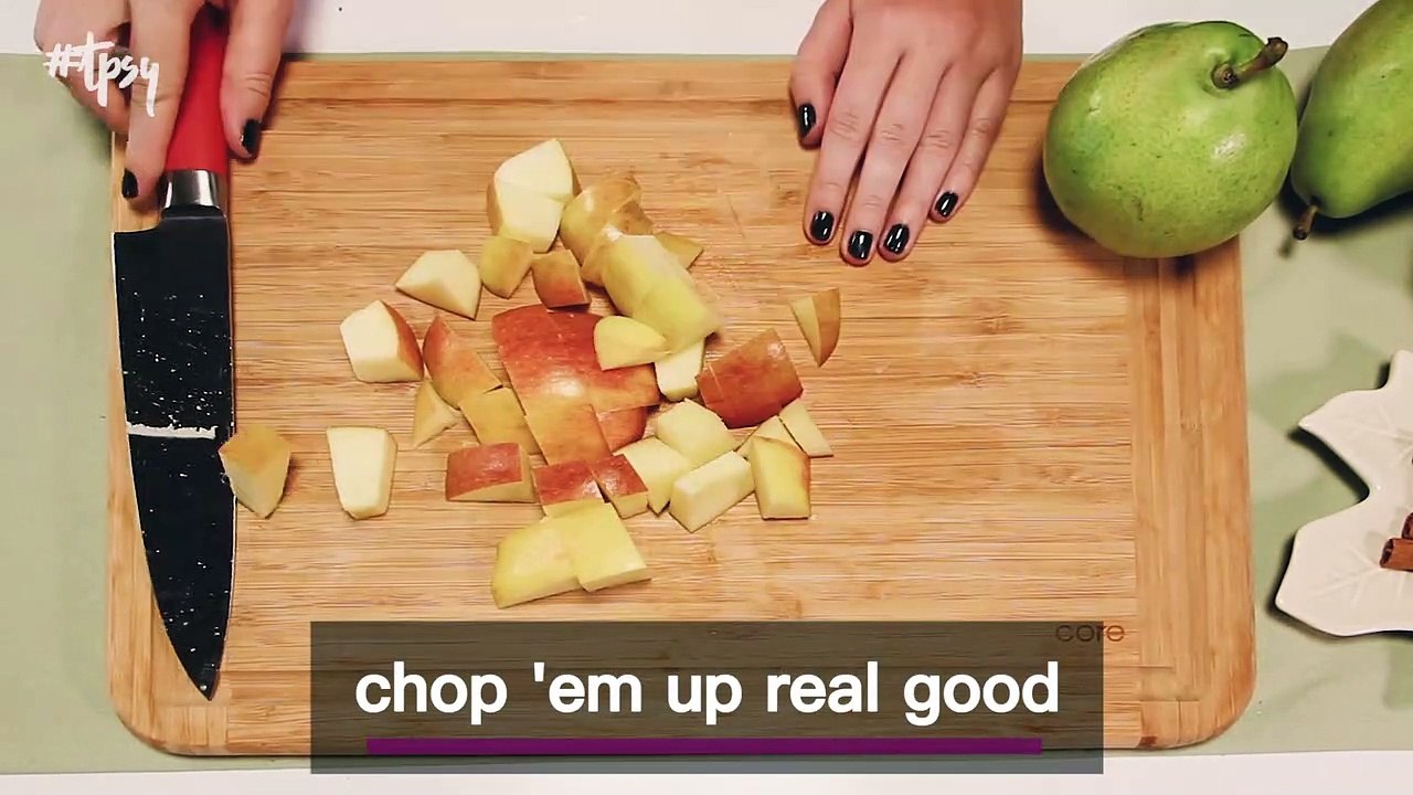 If You’re Missing Autumn, This Cinnamon-Spiced Hard Cider Sangria Will Rock Your World