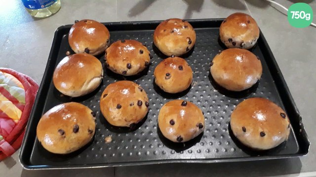 Petits pains au lait aux pépites de chocolat