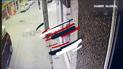Edirne'de bir kişi istediği sigarayı bulamayınca büfe sahibini bıçakladı
