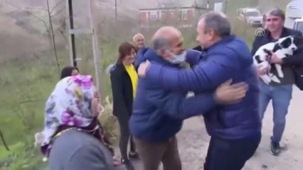 Heyelanda hayvanlarını kaybeden aileye büyükbaş hayvan verildi