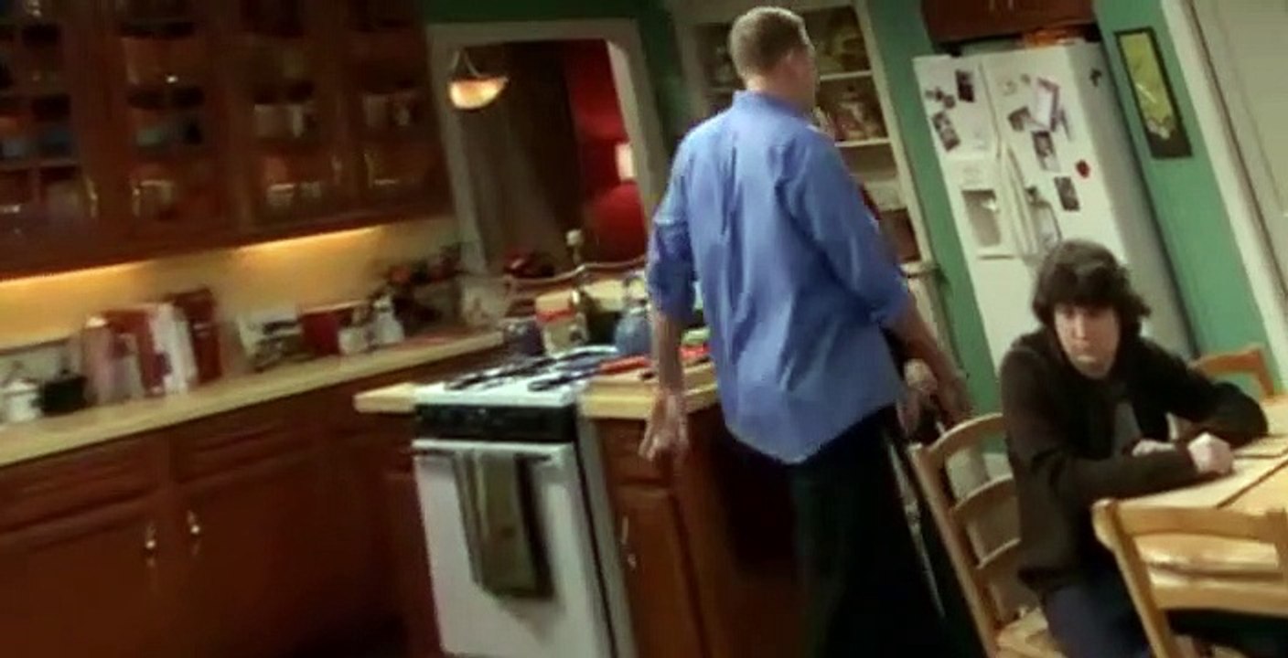 The War at Home S01 E08