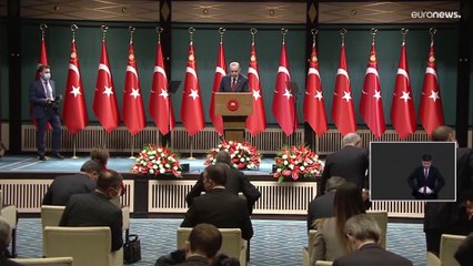 Negoziati in Turchia, ma in Ucraina si combatte