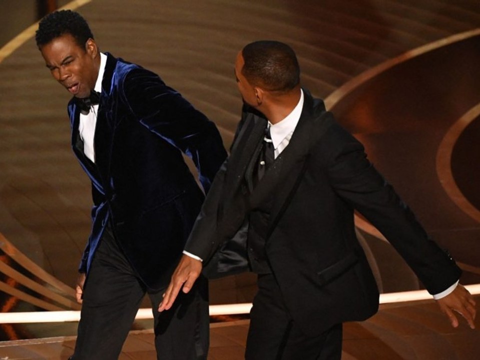 Chris Rock: Will Smith entschuldigt sich für Oscar-Ohrfeige