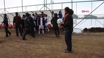 SPOR Futbol maçında dayak yiyen Suriyeli kaleci Psikolojim bozuldu