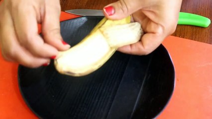 केले में बस 2 छुटकी डालकर खाने से बरसों पुरानी क़ब्ज़,बवासीर, अल्सर ,पीलिया जड़ से ख़त्म