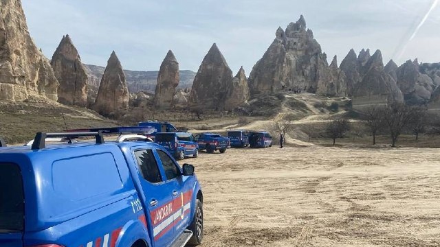 Haber alınamayan polis memuru, peri bacasının içerisinde ölü bulundu