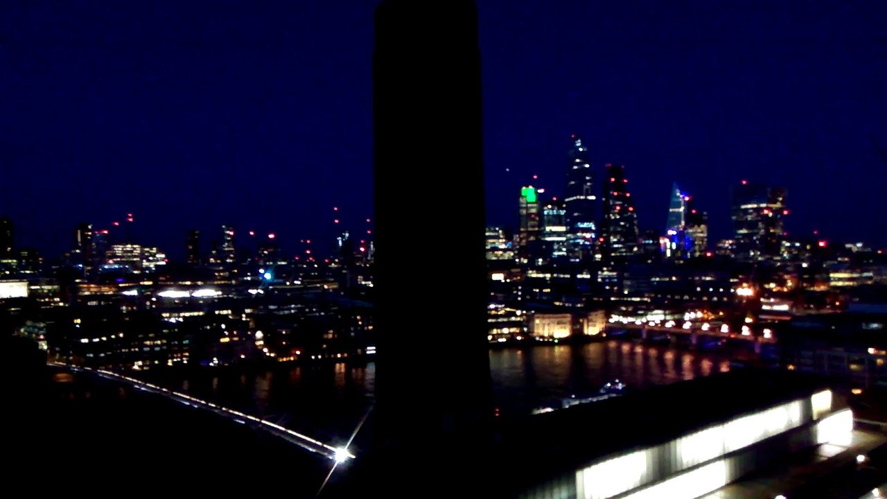 London by night