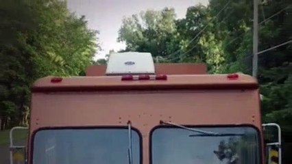 Girls S05E08 Homeward Bound