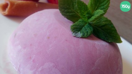 Glace à la fraise sans sorbetière