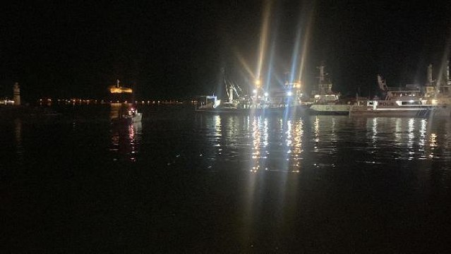 ARKADAŞLARIYLA İDDİAYA GİRİP DENİZE ATLADIĞI ÖNE SÜRÜLEN LİSELİ SAMET UMUT BOĞULDU