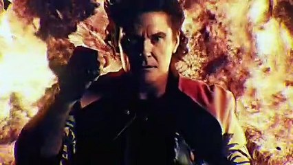 True Survivor - Clip David Hasselhoff