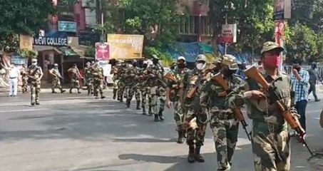 আসন্ন উপনির্বাচনে বালিগঞ্জ কেন্দ্রের অন্তর্গত গড়িয়াহাটে কেন্দ্রীয় বাহিনীর রুট মার্চ
