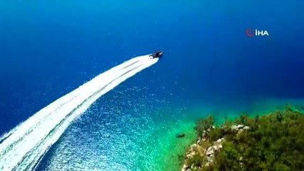 Son dakika... Dalgıçlardan deniz çayırı kurtarma operasyonu kamerada