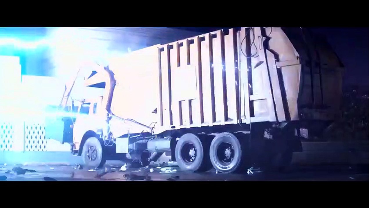 Terminator Genisys - Featurette James Cameron VO