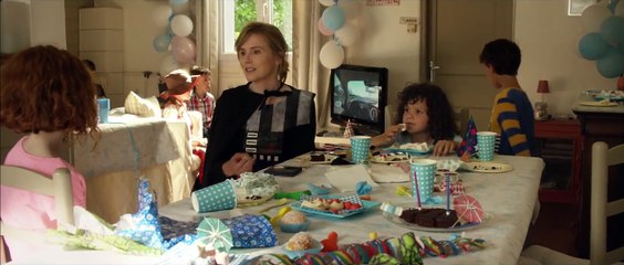 Les Chaises Musicales - Extrait