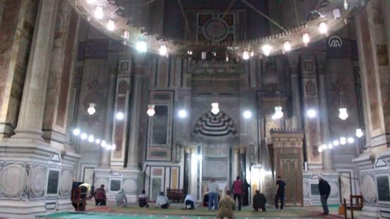 Mısır'da ilk teravih namazı kılındı