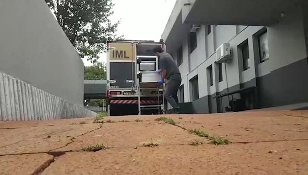Corpo de homem encontrado morto em boate no São Cristóvão dá entrada no IML