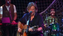 Out of Touch - Daryl Hall & John Oates (live)