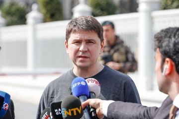 PODOLYAK RUS TARAFI UKRAYNA'NIN TEKLİFLERİNİ DİKKATLE İNCELEDİ