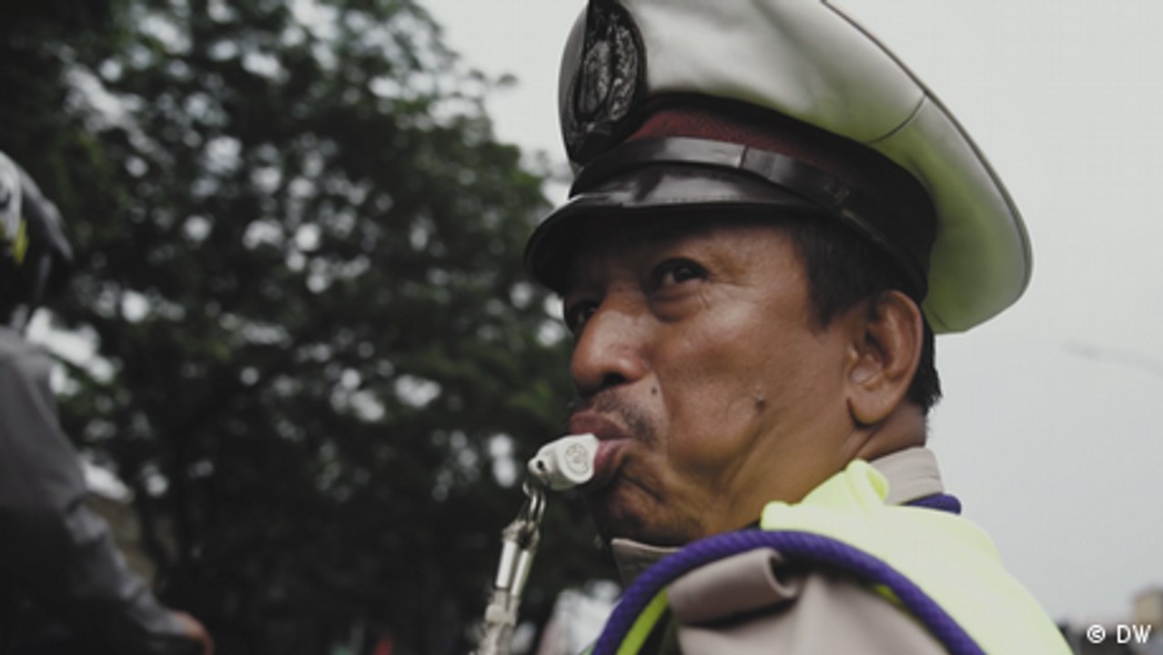 Verkehrs-Retter in Djakarta