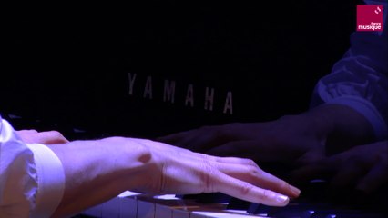 Alban Berg : Sieben frühe Lieder - IV. Traumgekrönt