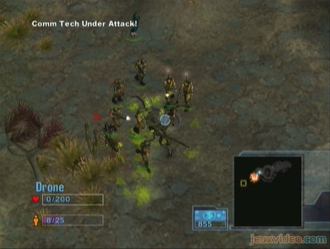 Aliens versus Predator : Extinction : Planète Dévastée et attaque alien.