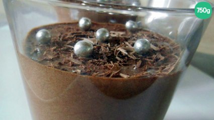 Mousse au chocolat noir 70% ultra simple