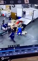 Cet employé va avoir beaucoup de chance dans son malheur...