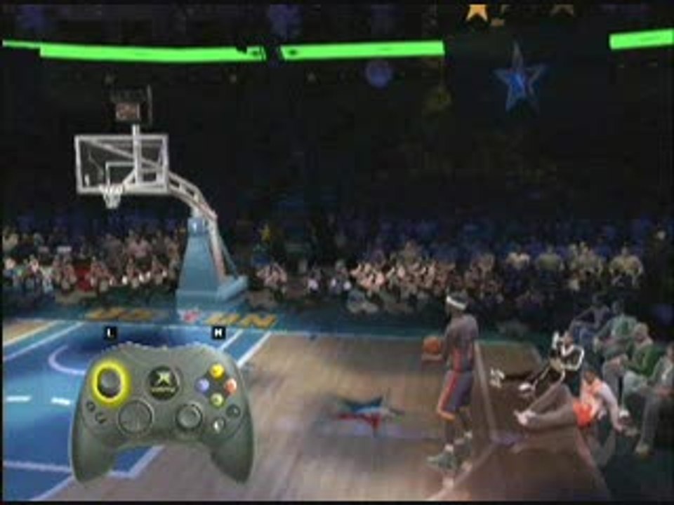 NBA Live 2005 : Tutorial dunk de base