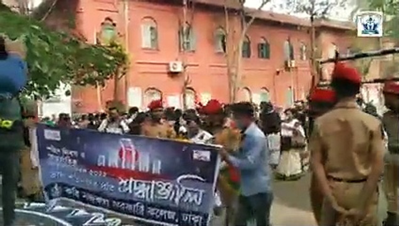 অমর একুশ  কবি নজরুল সরকারি কলেজ, ঢাকা।