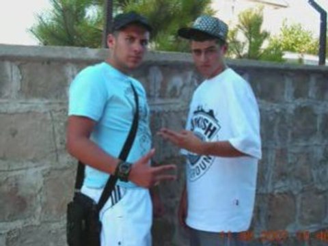 AZED IZED ( Yozgatli Mc ) - Yanlızım