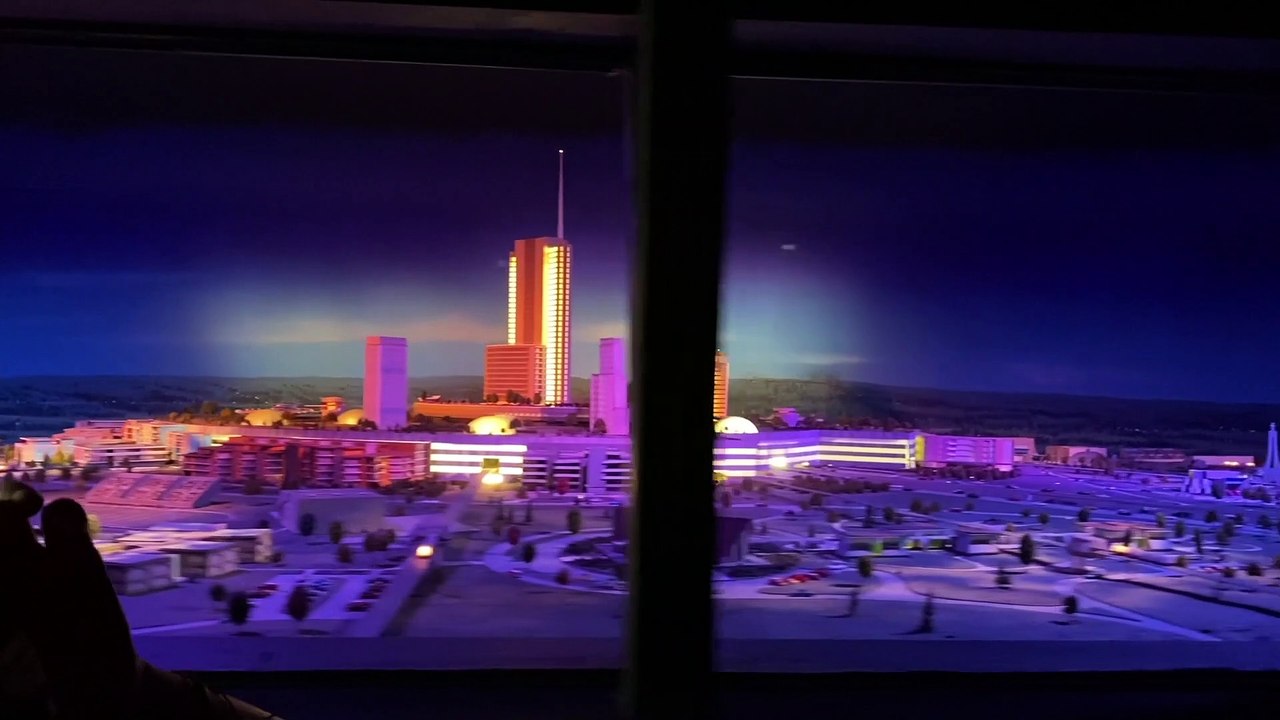 Tomorrowland Transit Authority PeopleMover | Vloggentary (Ride Along)