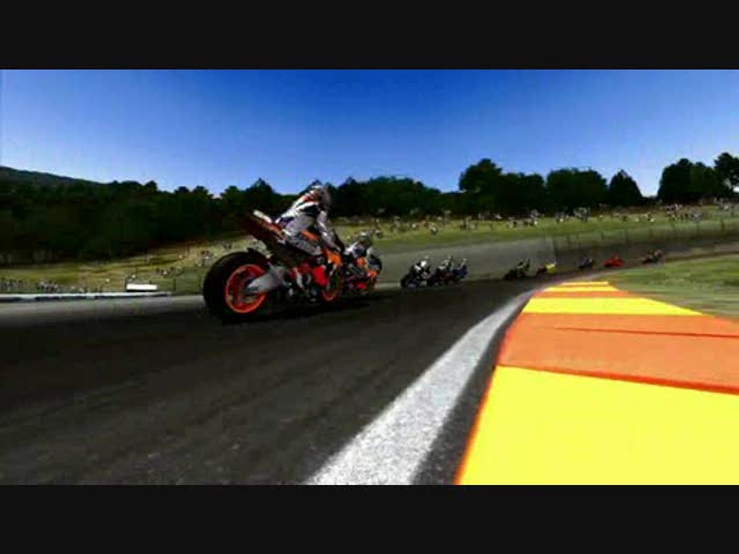 ⁣MotoGP '06 : Zoom, zoom, zoom...