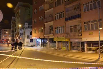 MALATYA'DA, KOLONLARINDAN 'SES' GELEN 45 YILLIK DAĞLI APARTMANI TAHLİYE EDİLDİ