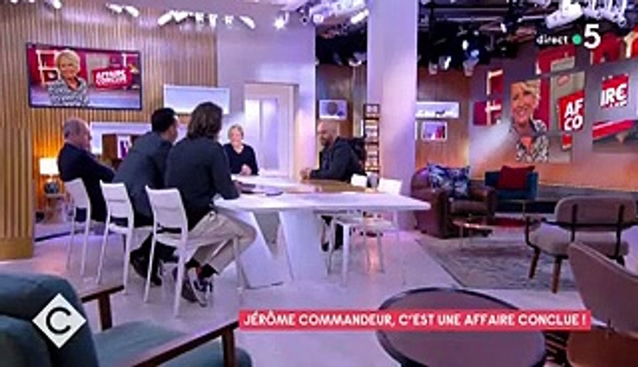 Jérôme Commandeur animateur de la parodie de Koh-Lanta, "Le Flambeau"