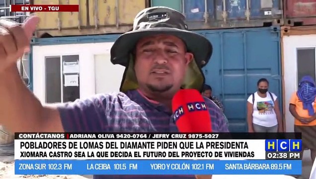 Denuncian que constructoras quieren “peinarse” material de construcción de contendedores en Lomas del Diamante