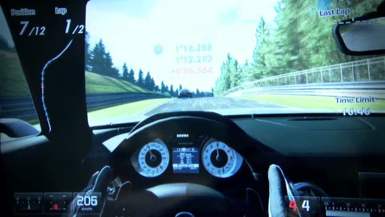 Gran Turismo 5 : Quelques tours de piste avec Bernd Schneider