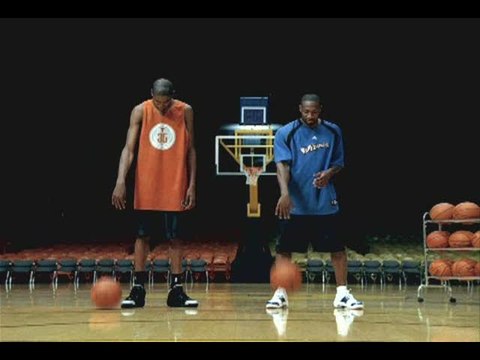 NBA Live 08 : Dribbles