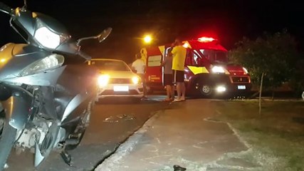 Jovem fica ferida após colisão envolvendo carro e moto