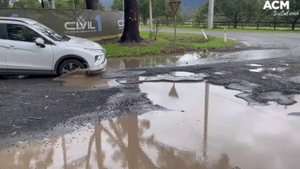 Rain leads to giant potholes in Illawarra streets | March 30, 2022 | ACM