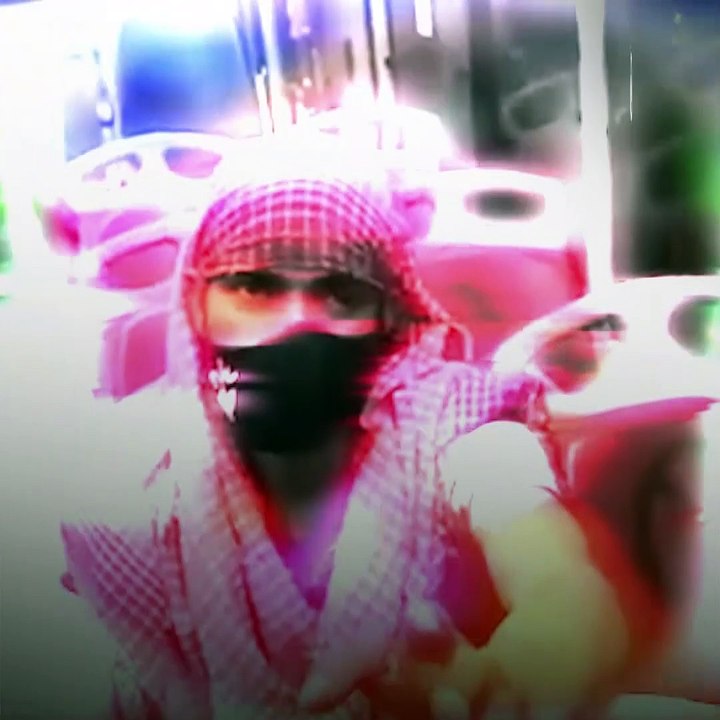 Man Disguises As Woman To Get A Free Bus Ride In Delhi