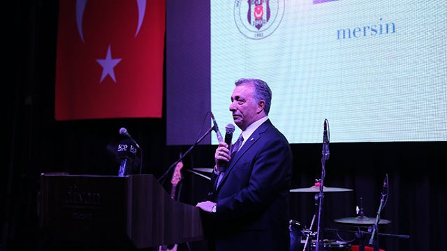 Ahmet Nur Çebi: Ya futbolcular patlayacak ya da kupalara doğru yelken açacağız