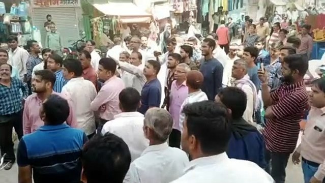 churu nagar nikay: बिना सूचना दिए सीज करने का लगाया आरोप, व्यापारियों हुए आक्रोशित