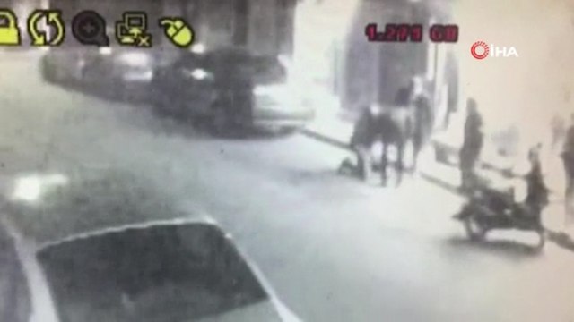 Husumetli olduğu kişilerle önce tartıştı sonra silahla ateş açtı: O anlar kamerada