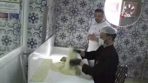 Ramazan ayının vazgeçilmez tatlısı olan kadayıf dolması, iftar sofraları için hazır