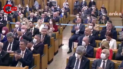 Meral Akşener, 'cumhurbaşkanı adayını' açıkladı: Salon ayağa kalktı