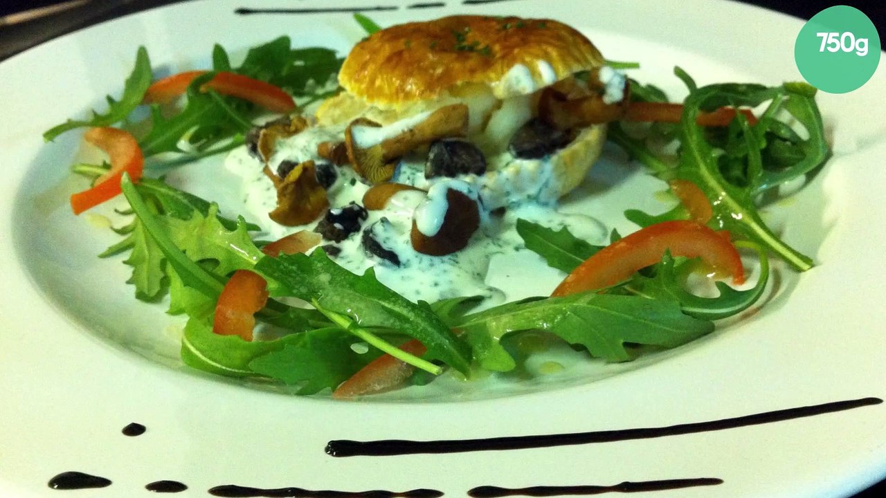 Croustade aux girolles et aux escargots