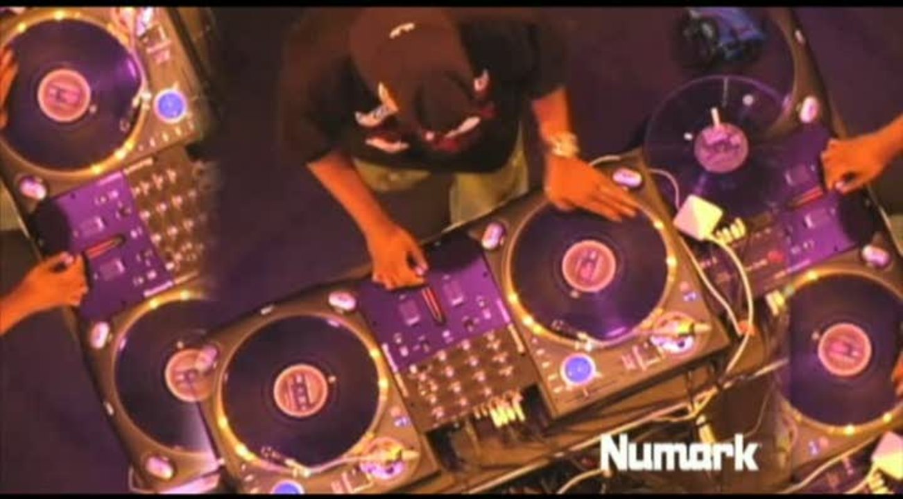 Scratch : The Ultimate DJ : Présentation de la platine... Encore