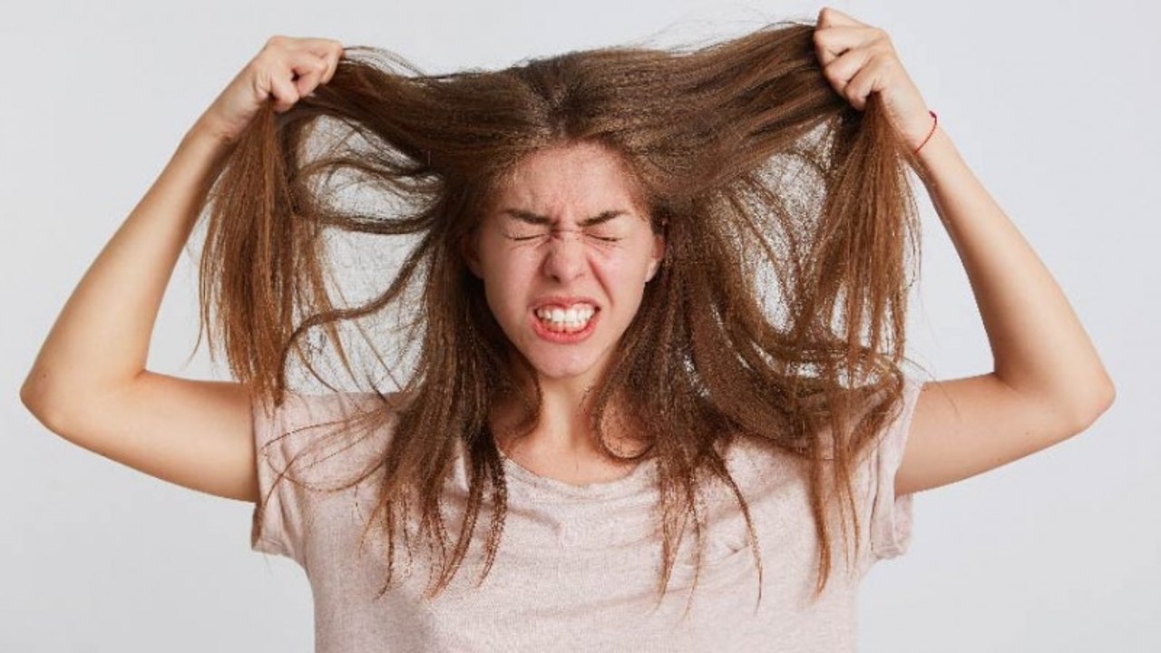 Usir Kulit Kepala Gatal dengan Tips Ini